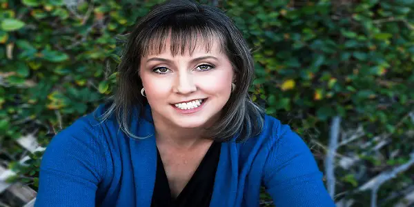 Jenn McKinlay books in order