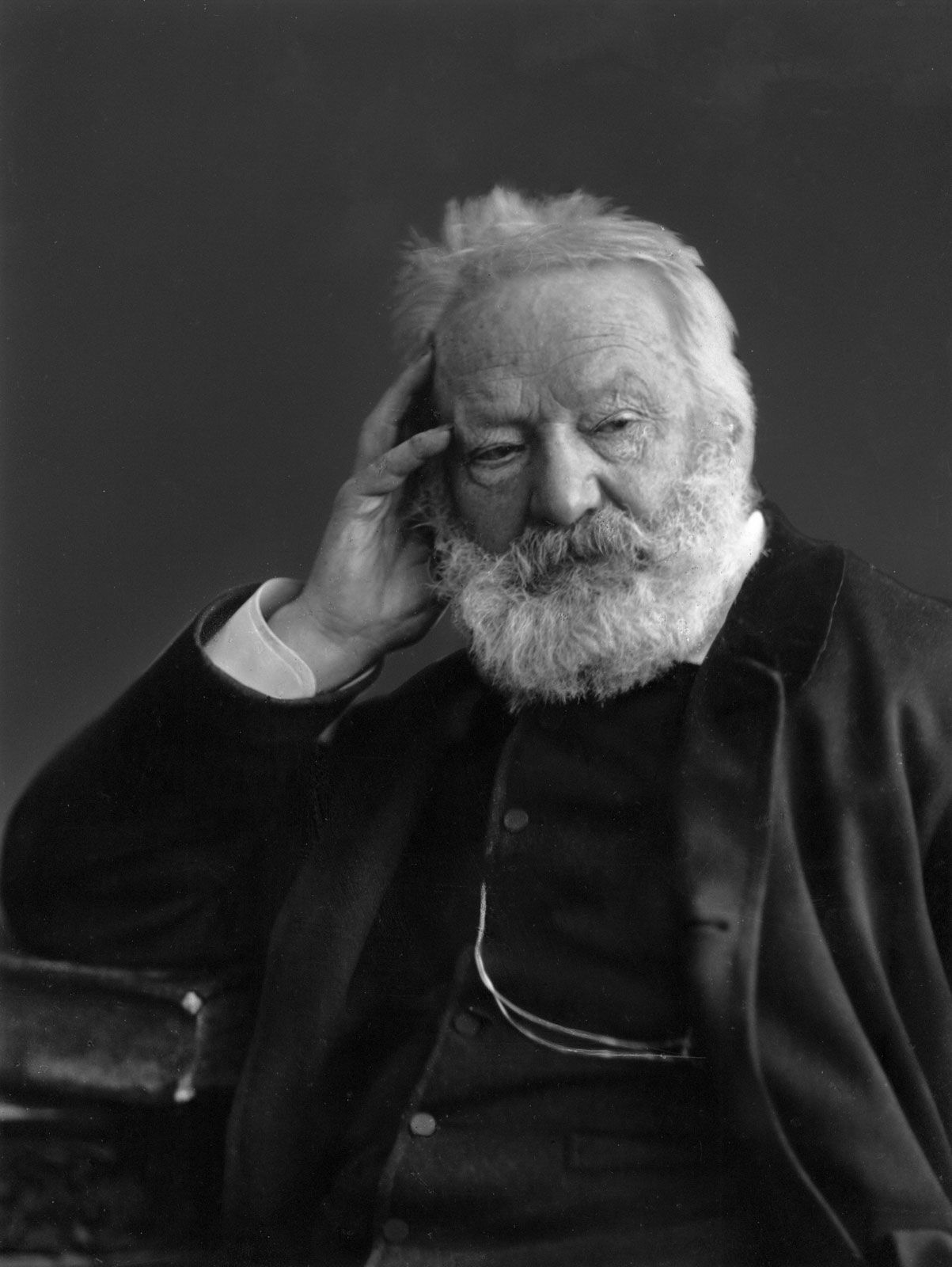 Victor Hugo Biography